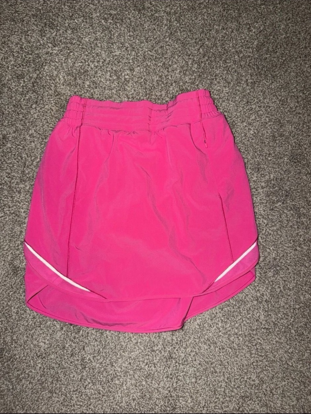 Lululemon Hotty Hot High-Rise skirt in Sonic Pink